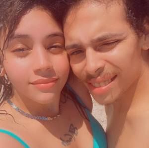 Meet your Posher, Tymezup